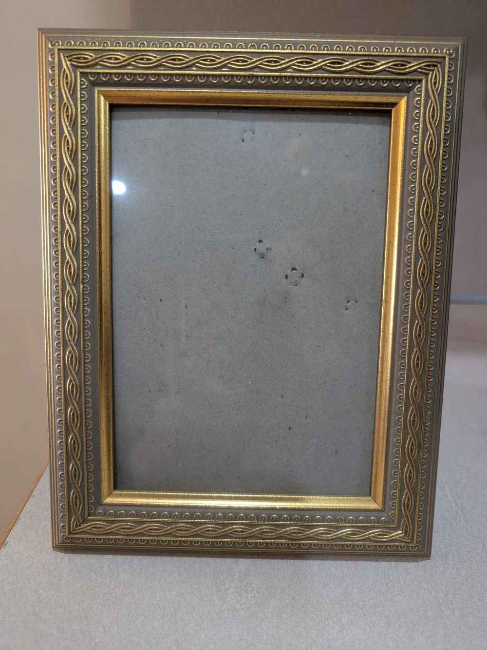 Vintage Style Gold Photo Frame 5x7 Elegant Braided Border Traditional